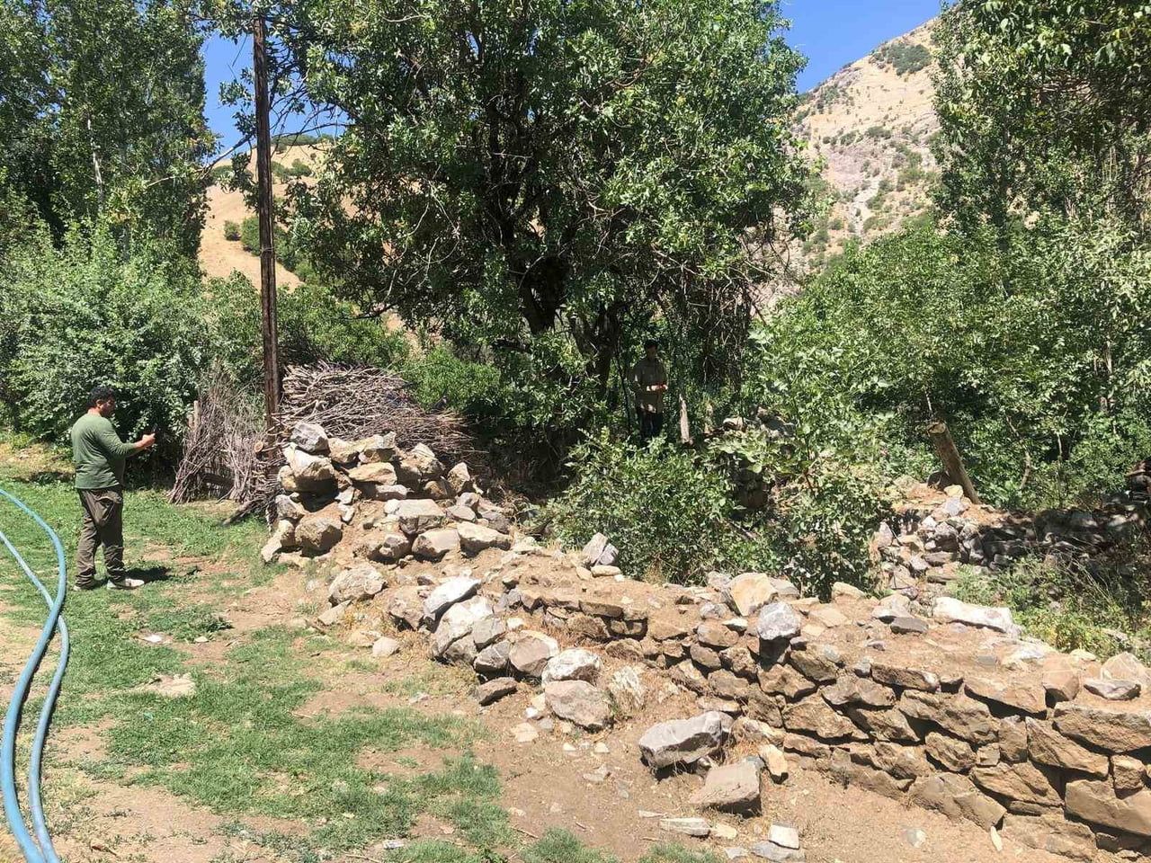 HAKKÂRİ’NİN DURANKAYA BELDESİ BAĞLARBAŞI MAHALLESİ DERVİŞOĞLU SEMTİNDE BULUNAN ŞEYH REHANİ...