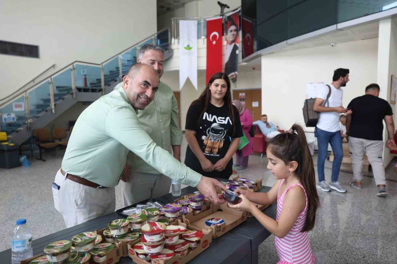 OSMANGAZİ BELEDİYESİ’NİN YÜZME BRANŞINDA EĞİTİM ALAN ÇOCUKLAR, DEMİRTAŞ YÜZME HAVUZU’NDA...
