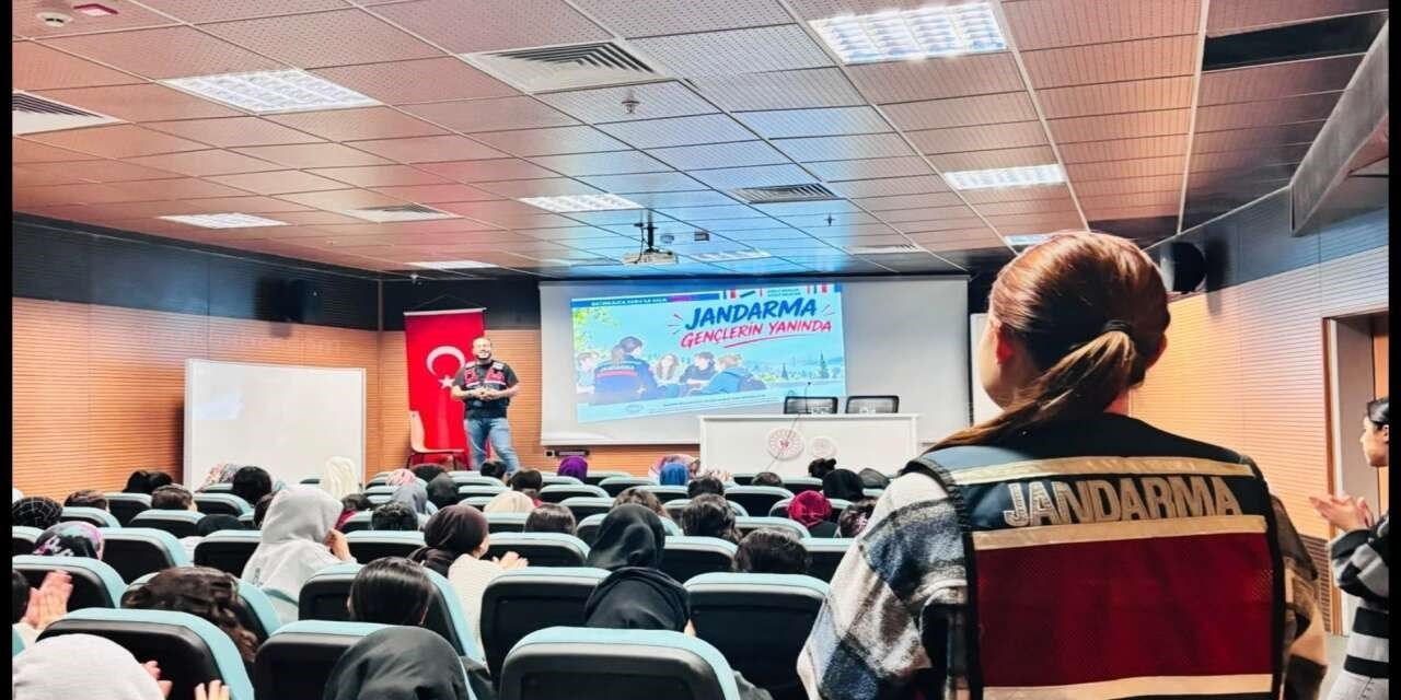ŞIRNAK CEZERİ KIZ ÖĞRENCİ YURDUNDA, JANDARMA PERSONELİ TARAFINDAN ÖĞRENCİLERE YÖNELİK MADDE...