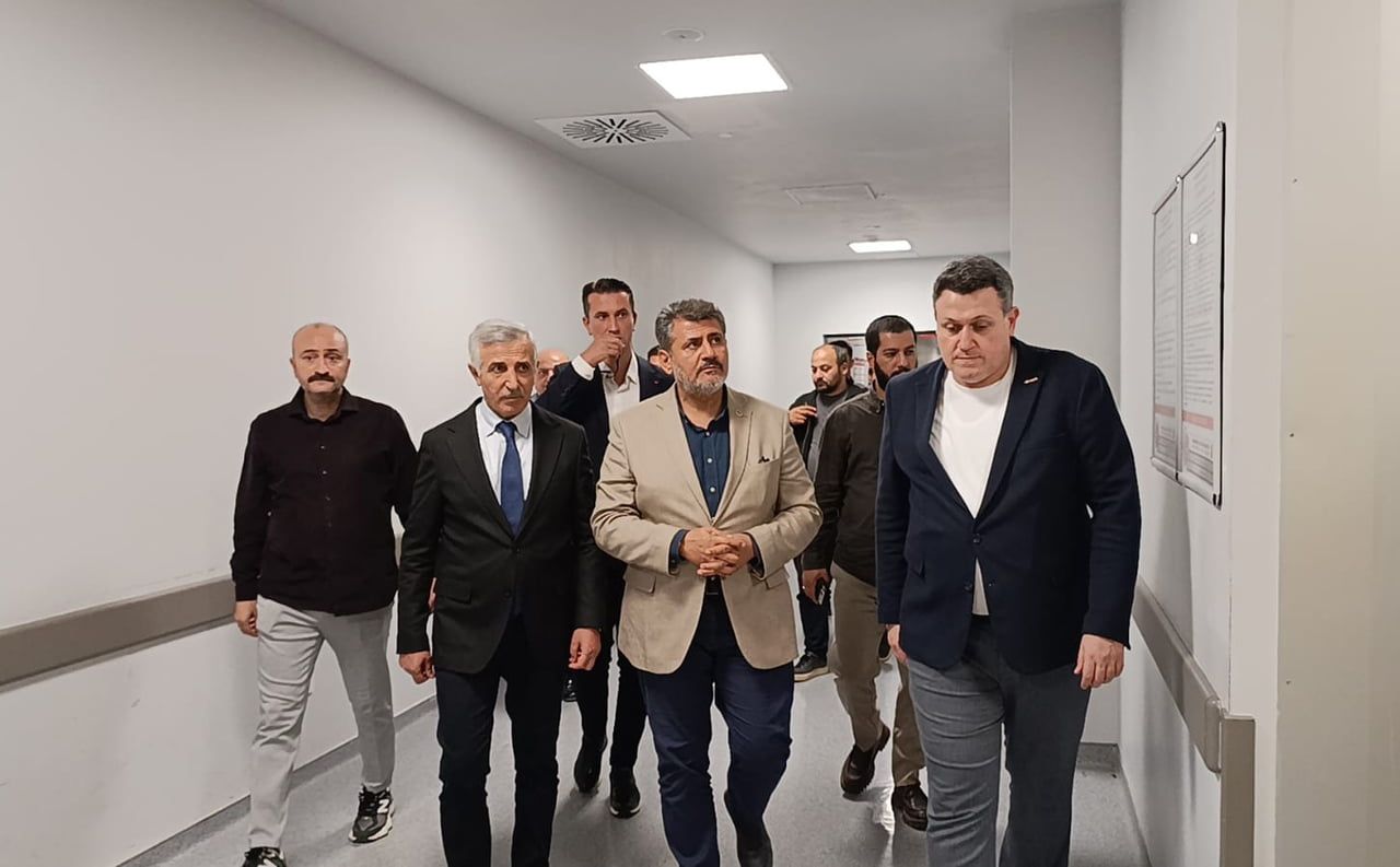 KAHRAMANMARAŞ VALİSİ MÜKRREM ÜNLÜER, KARAKOÇ'U DEVLET HASTANESİ'NDE ZİYARET ETTİ.