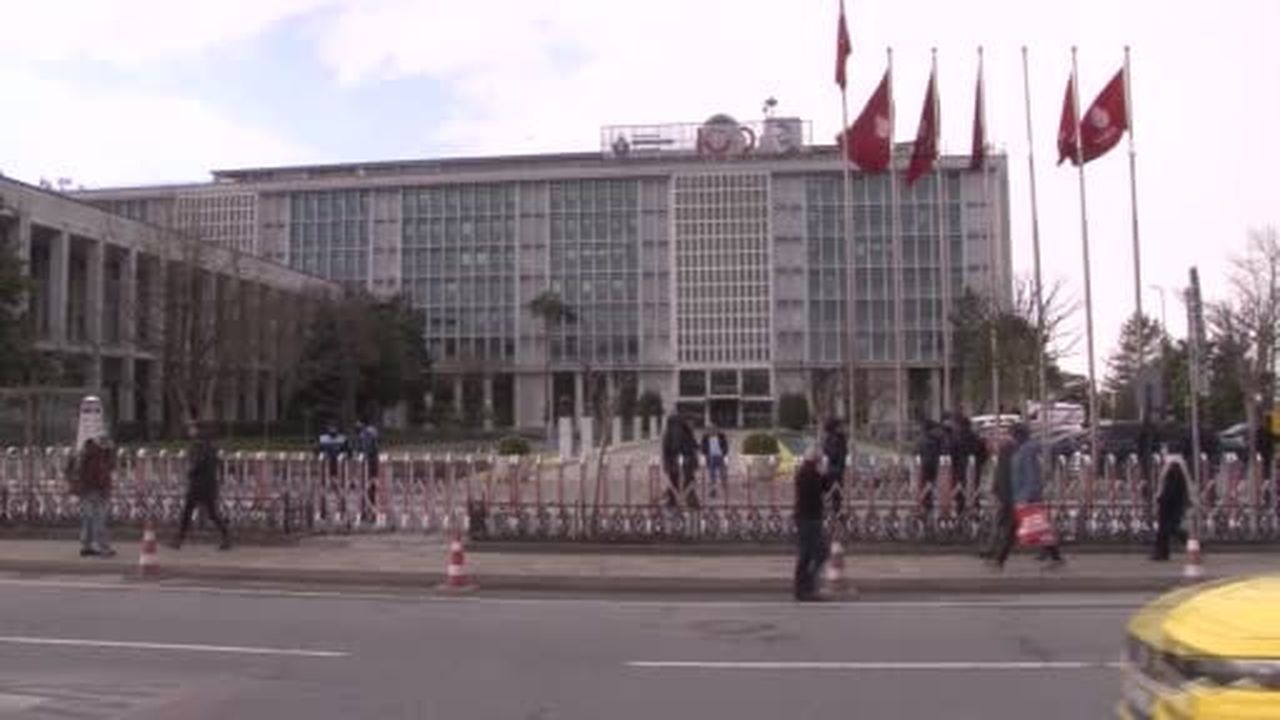 İBB soruşturmasında 6 tutuklama