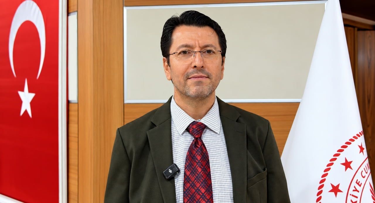BURSA YÜKSEK İHTİSAS EĞİTİM VE ARAŞTIRMA HASTANESİ ÜROLOJİ KLİNİĞİ İDARİ SORUMLUSU PROF. DR. SONER...