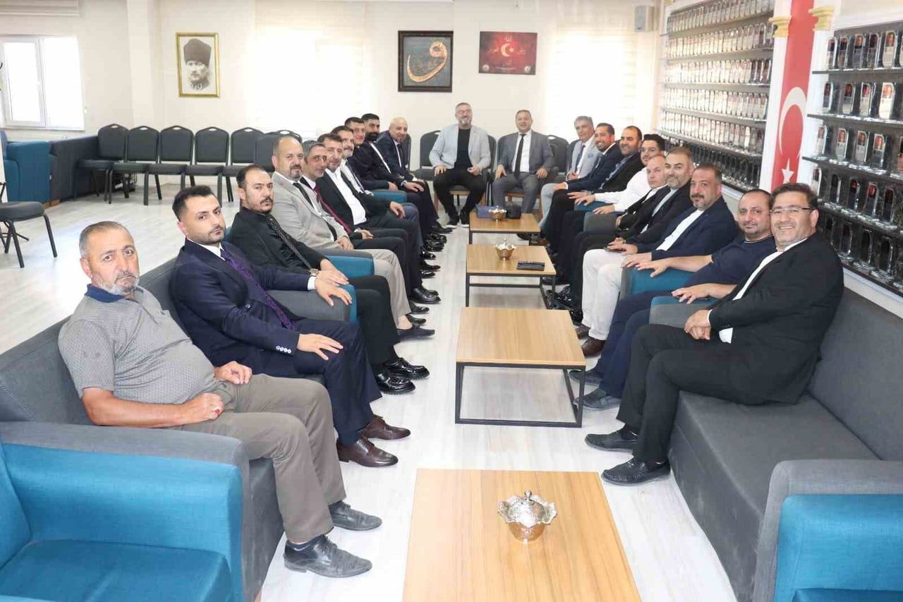 SİVAS TİCARET VE SANAYİ ODASI (STSO) BAŞKAN ADAYI MUSTAFA EKEN, STSO MECLİS ÜYESİ ADAYLARIYLA...