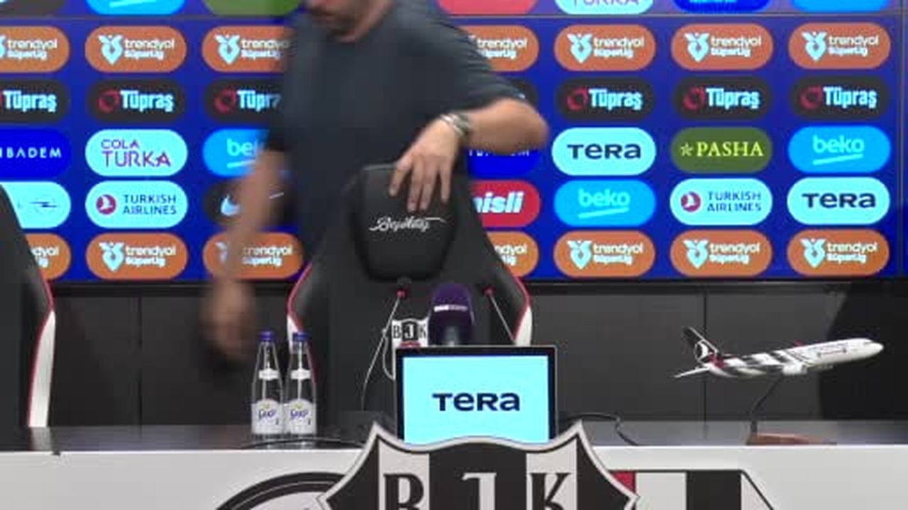 Eyüpspor Teknik Direktörü Özhan Pulat, düşük bütçelerle hedeflerin yüksek olduğu bir takım...