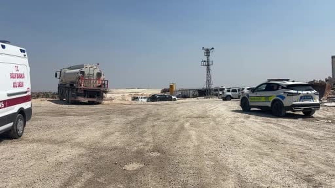Tünelde çalışan işçiler demir ile iskele arasına sıkıştı: 1 ölü, 5 yaralı