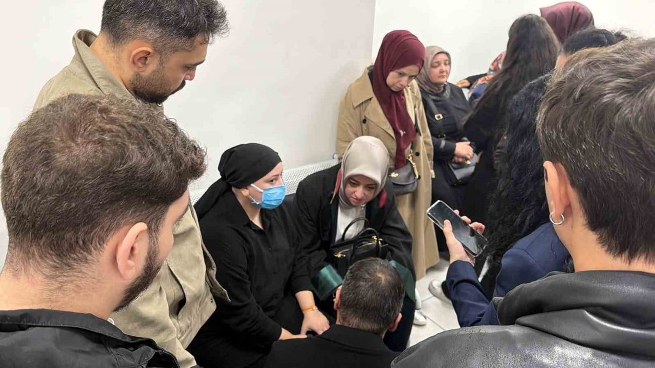 İSTANBUL GAZİOSMANPAŞA’DA ÖĞRENCİ SERVİSİNİN ALTINDA KALARAK HAYATINI KAYBEDEN 5 YAŞINDAKİ METEHAN...