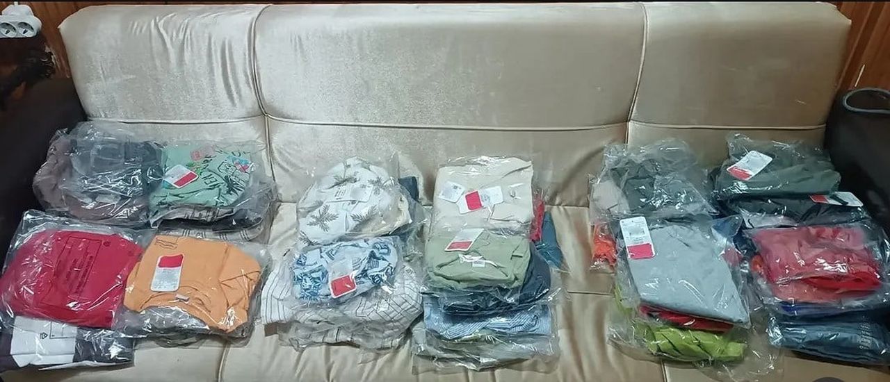 BURHANİYE İLÇESİNDE, TÜRKİYE DİYANET VAKFI TARAFINDAN GÖNDERİLEN 60 PARÇA KIYAFET YARDIMI...