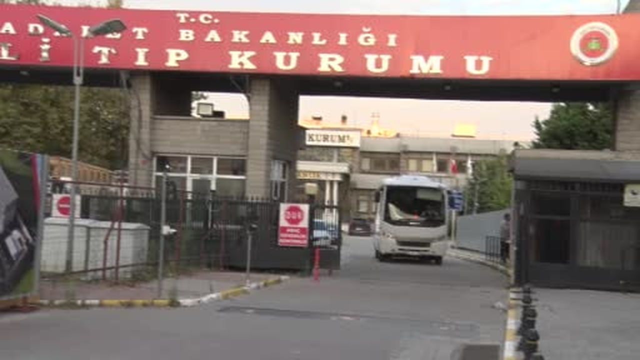 Ünlülere yönelik 'uyuşturucu' soruşturmasında 2 tutuklama