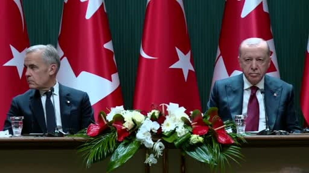 Cumhurbaşkanı Recep Tayyip Erdoğan, Kanada Başbakanı Mark Carney'i ile Beştepe'de ortak basın...