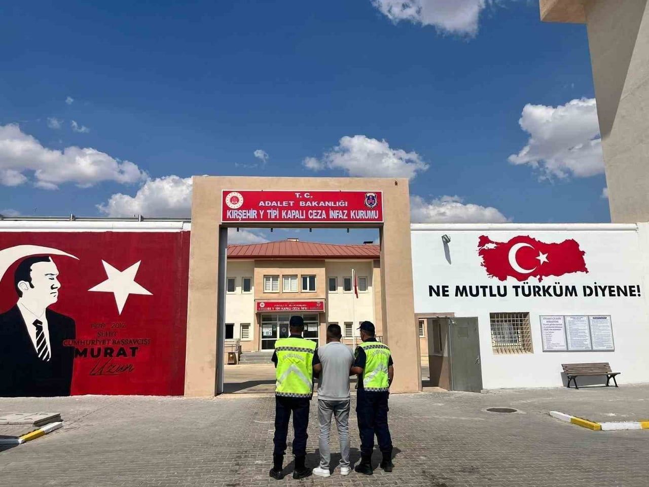 KIRŞEHİR’DE JANDARMA EKİPLERİ TARAFINDAN YAPILAN ÇALIŞMALARDA MUCUR İLÇESİNDE HAKKINDA 3 YIL 2 AY...