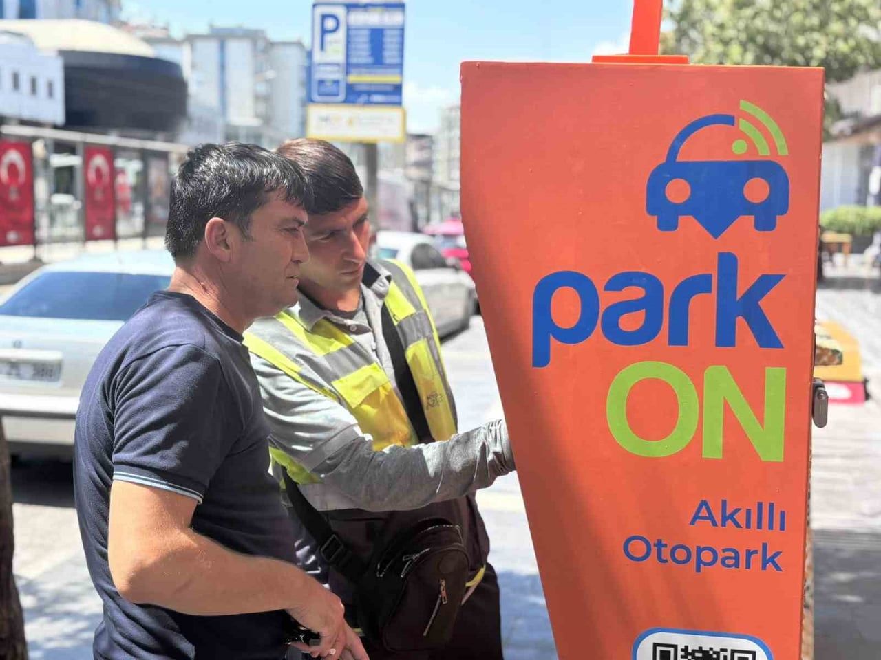 PARKON AKILLI OTOPARK SİSTEMİ VATANDAŞLARDAN TAM NOT ALDI