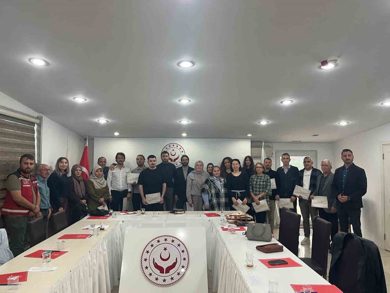 YALOVA’DA AFET VE ACİL DURUMLAR SONRASINDA SUNULACAK PSİKOSOSYAL DESTEK HİZMETLERİNİN NİTELİĞİNİN...