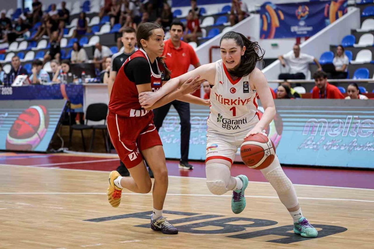 16 YAŞ ALTI YILDIZ KIZ MİLLİ TAKIMI, FIBA 16 YAŞ ALTI KIZLAR AVRUPA ŞAMPİYONASI SON 16 TURU...