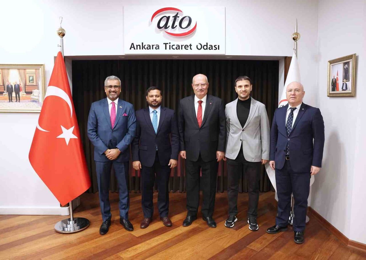 SRİ LANKA DIŞİŞLERİ VE YURTDIŞI İSTİHDAM BAKAN YARDIMCISI ARUN HEMACHANDRA ANKARA TİCARET ODASI...