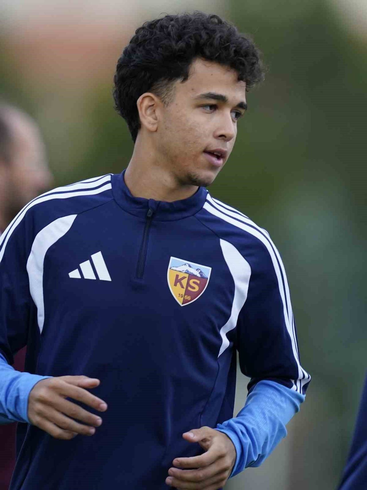 KAYSERİSPOR’UN GENÇ YETENEĞİ ARAS ÇELİK, U17 MİLLİ TAKIMI’NIN 26-30 AĞUSTOS TARİHLERİ ARASINDA...