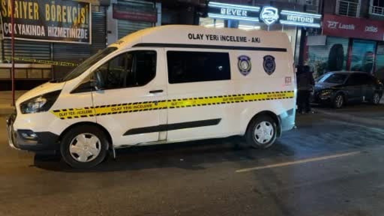 Eyüpsultan’da oto galeriye silahlı saldırı: 2’si ağır 4 yaralı