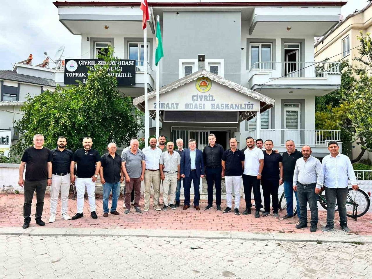 AK PARTİ, "TÜRKİYE YÜZYILI BULUŞMALARI" PROGRAMI KAPSAMINDA DENİZLİ GENELİNDE GENİŞ ÇAPLI BİR SAHA...