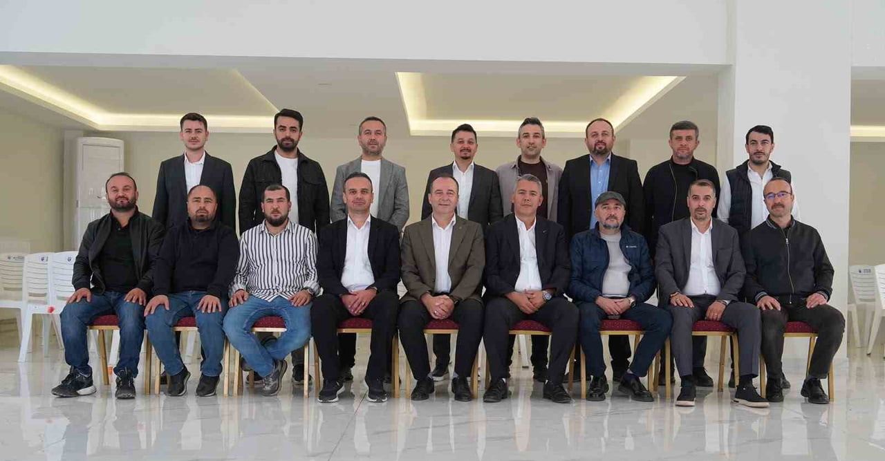 BURSA’NIN BÜYÜKORHAN İLÇESİNDE BÜYÜKORHANSPOR KULÜBÜ’NÜN OLAĞAN KONGRESİ GERÇEKLEŞTİRİLDİ. TEK...