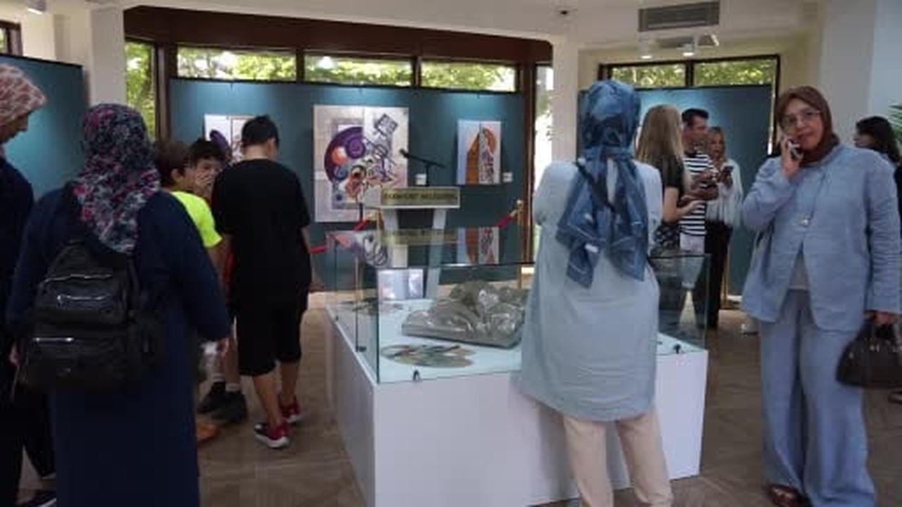Esenyurt Sanat Merkezi’nde "İzler ve Yansımalar" sergisi