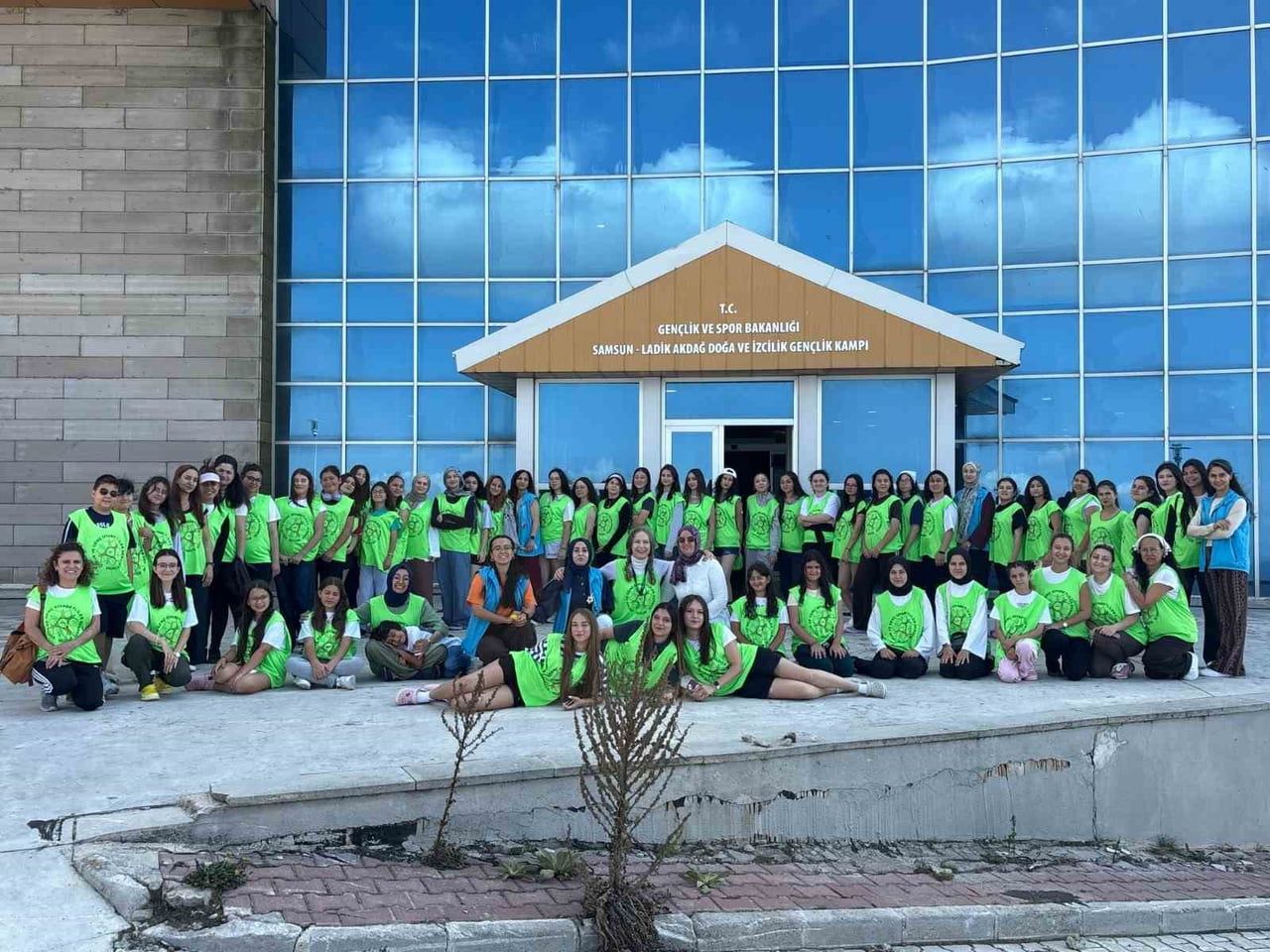 DÜZCE ÜNİVERSİTESİ ÇOCUK DİYABETİ UYGULAMA VE ARAŞTIRMA MERKEZİ KOORDİNESİNDE DÜZENLENEN DİYABET...