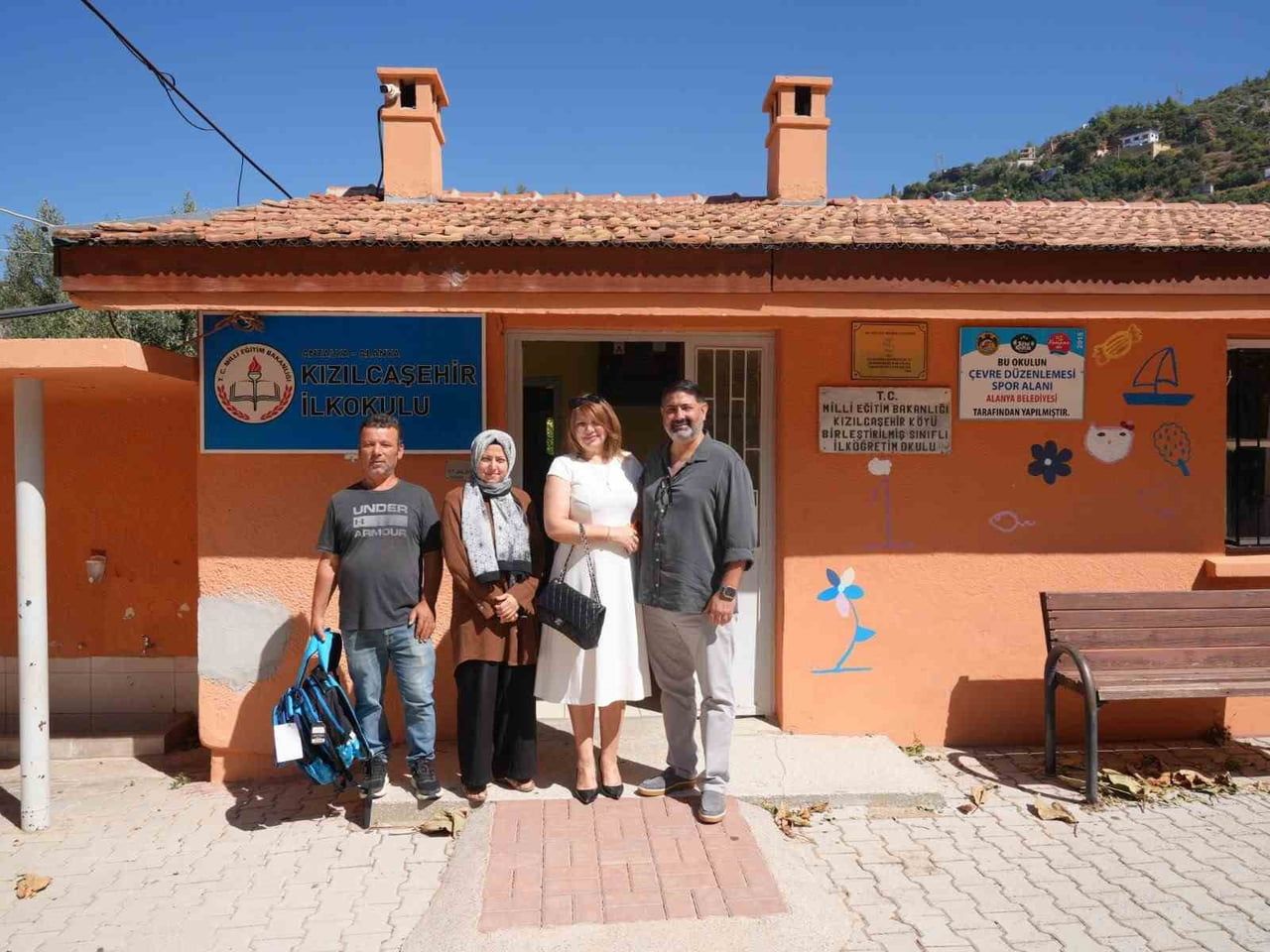 ALANYA BELEDİYESİ, İLÇE MİLLİ EĞİTİM MÜDÜRLÜĞÜ VE HAYIRSEVERLERİN İŞ BİRLİĞİYLE KIRSAL...