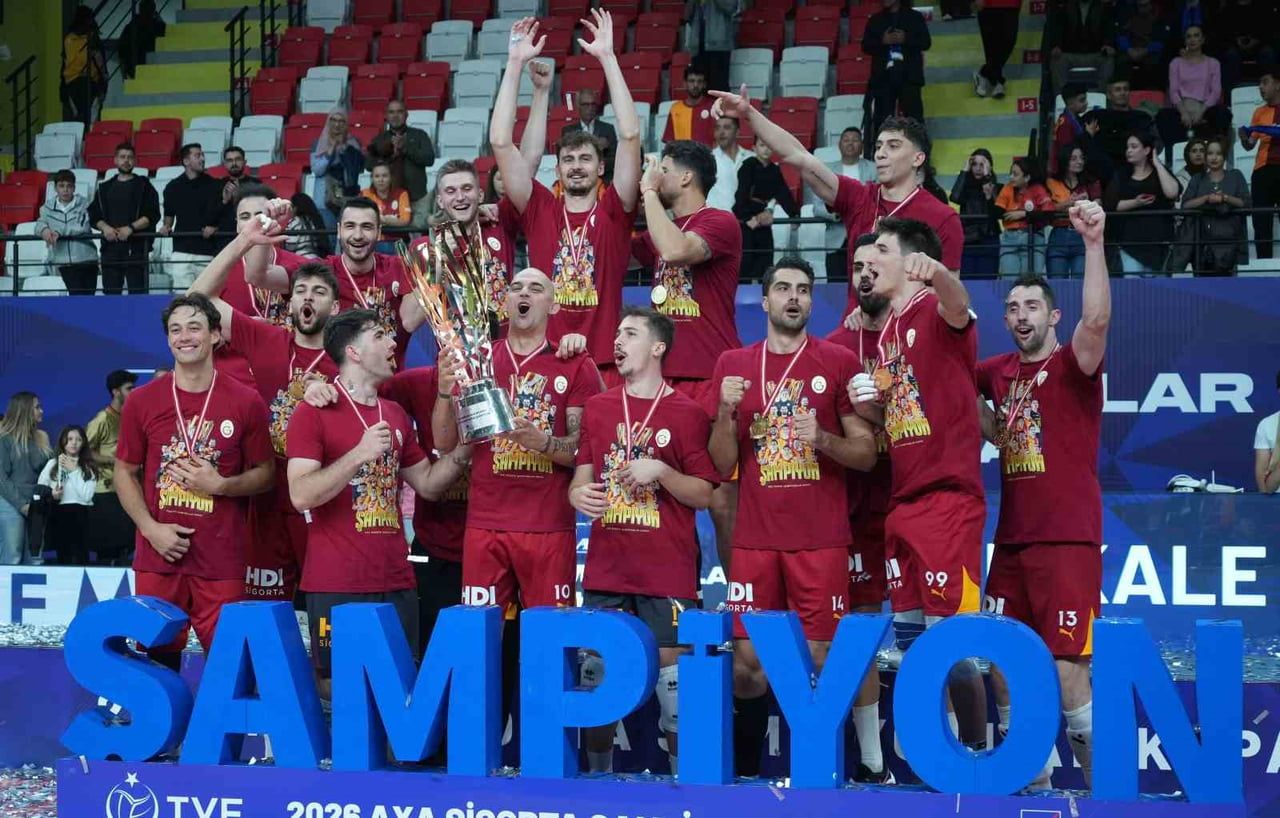 2026 VOLEYBOL ERKEKLER AXA SİGORTA ŞAMPİYONLAR KUPASI'NDA ZİRAAT BANKKART'I 3-1 MAĞLUP EDEN...