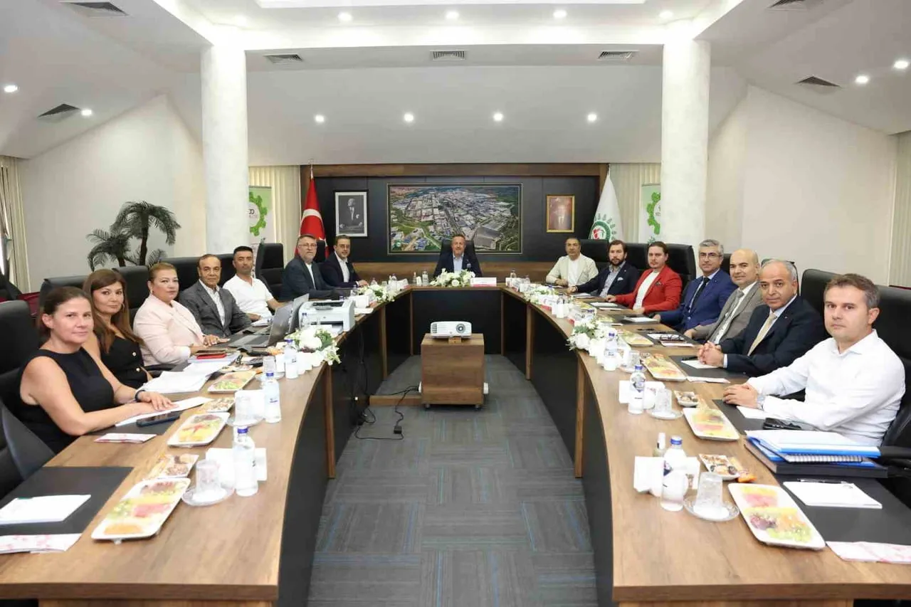 GELECEĞİN KODLARININ YAZILACAĞI, İNOVASYON VE AR-GE ÜSSÜ OLACAK DENİZLİ OSB TEKNOPARK’IN GENEL...