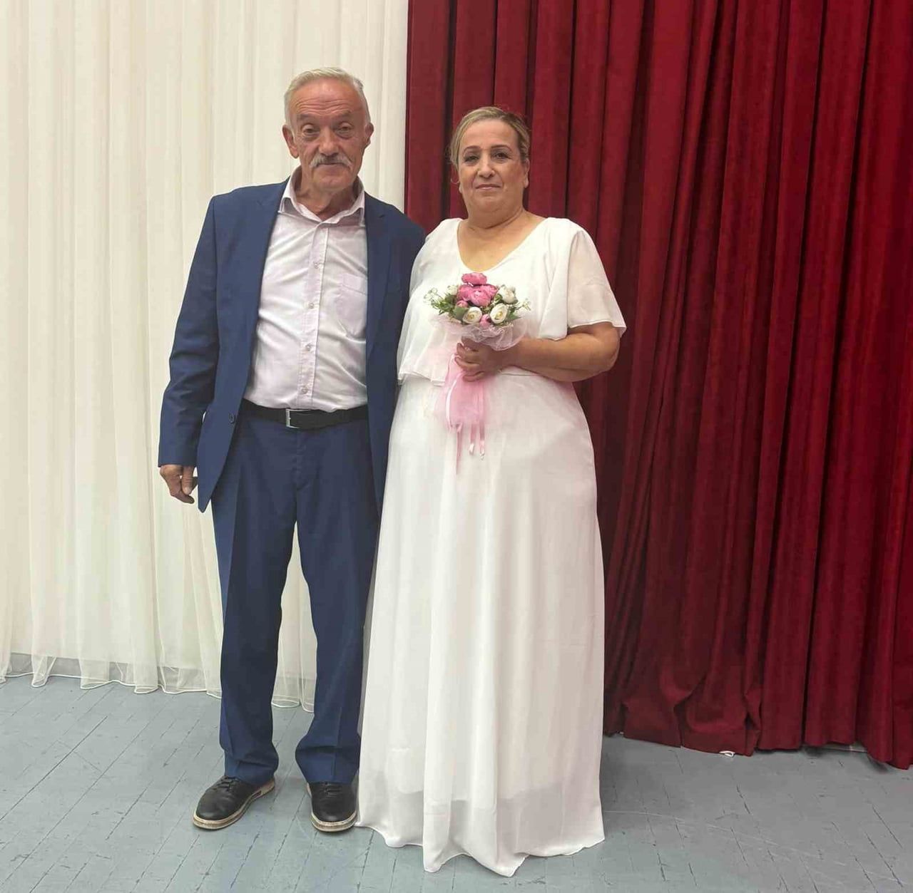 ORDU’NUN FATSA İLÇESİNDE YAŞAYAN FATMA VE HÜSEYİN KARA ÇİFTİ, EVLİLİKLERİNİN 35. YILINDA RESMİ...