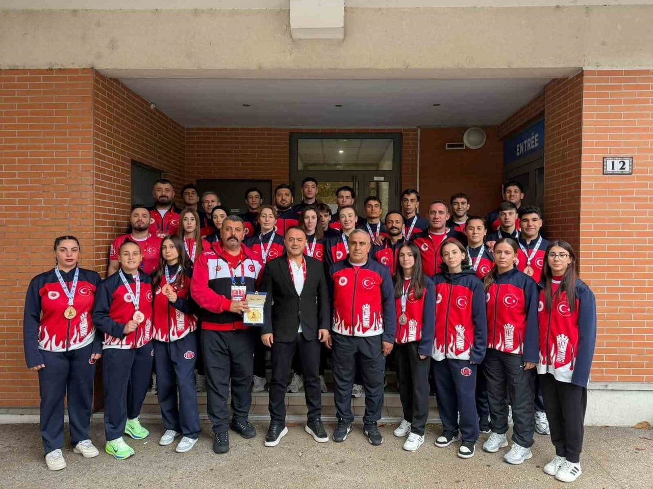 17-25 EKİM 2026 TARİHLERİ ARASINDA FRANSA’NIN BAŞKENTİ PARİS’TE DÜZENLENEN AVRUPA MUAYTHAİ...