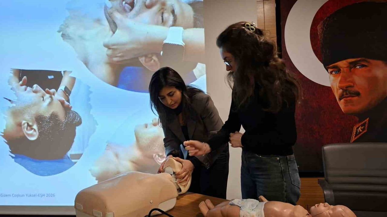 ESKİŞEHİR İL SAĞLIK MÜDÜRLÜĞÜ TARAFINDAN DÜZENLENEN II. GELENEKSEL ACİL ORYANTASYON SEMPOZYUMU...