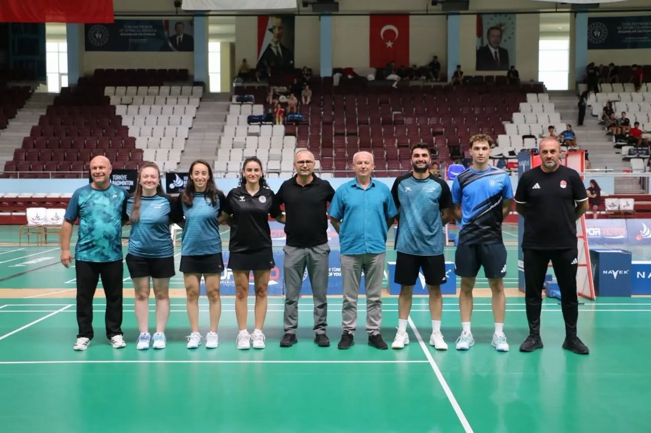 İTALYA’DA DÜZENLENEN AKDENİZ OYUNLARI’NDA DERECEYE GİREN MİLLİ BADMİNTONCULARA, TÜRKİYE BADMİNTON...