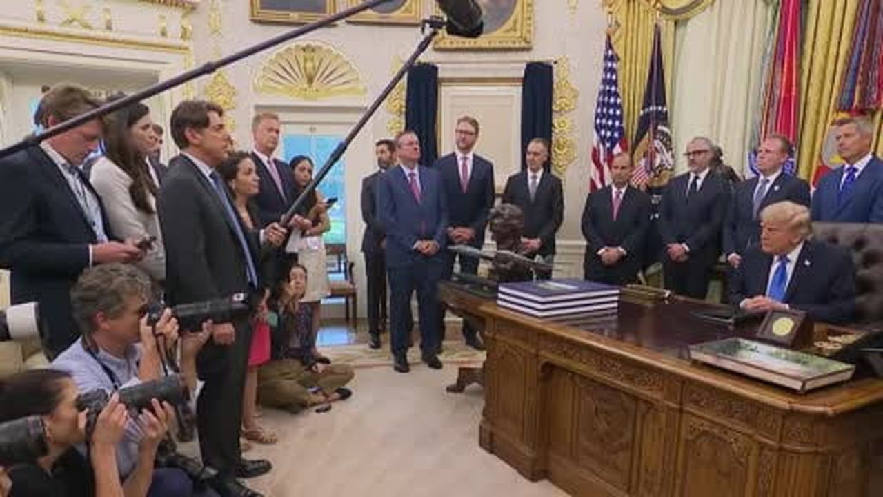 ABD Başkanı Donald Trump, İran'a yönelik dün düzenlenen saldırılara ilişkin, "Hürmüz Boğazı...