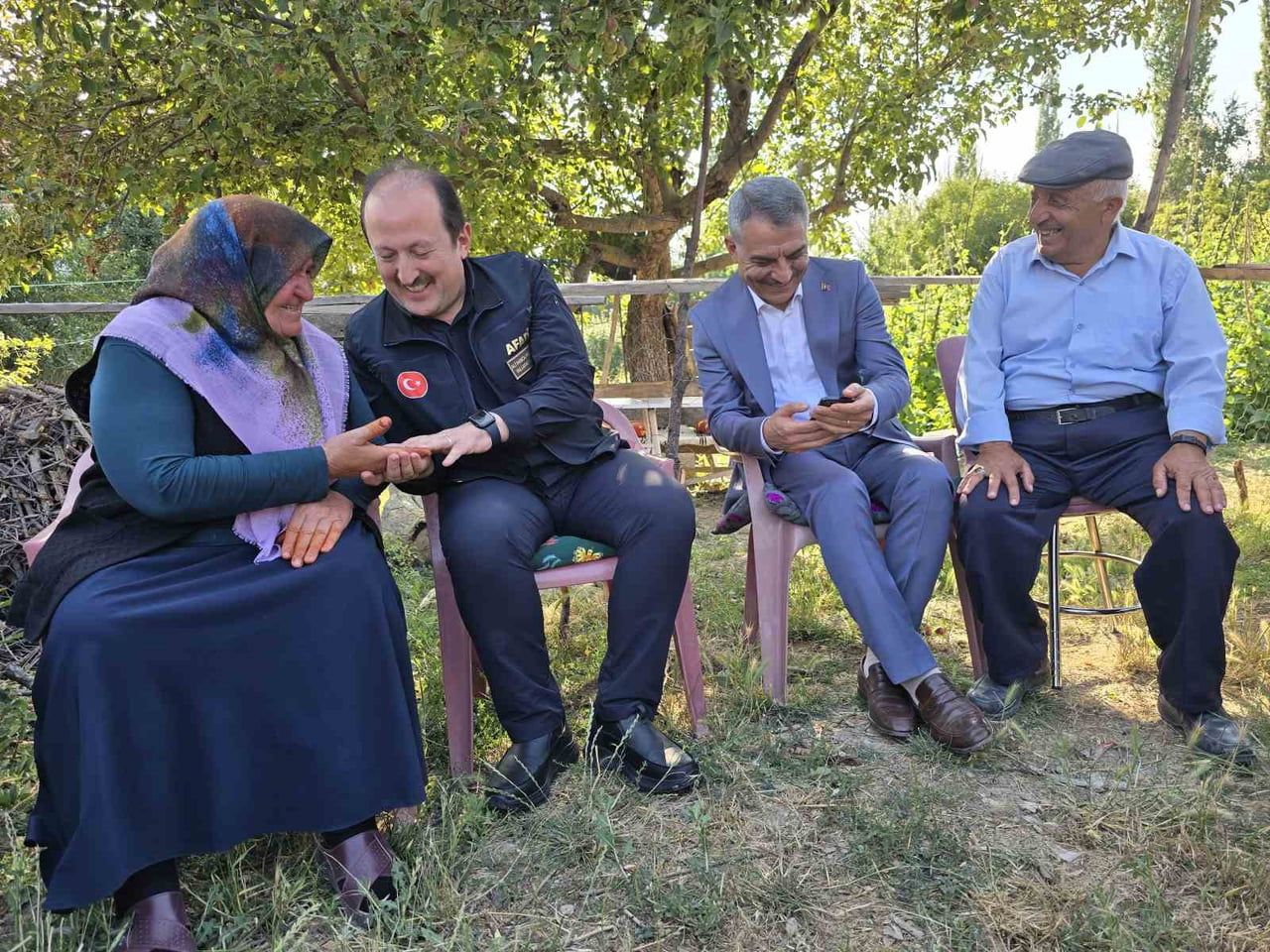 AFET VE ACİL DURUM YÖNETİMİ (AFAD) BAŞKANI ALİ HAMZA PEHLİVAN, TAMAMLANAN VE DEVAM EDEN KONUT VE...
