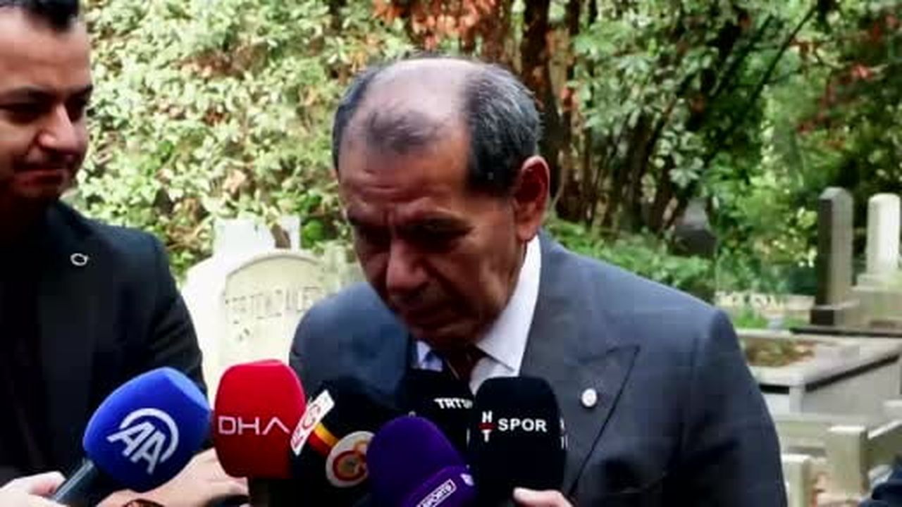 Galatasaray Başkanı Dursun Özbek, Türkiye Futbol Federasyonu'na, Merkez Hakem Kurulu Başkanı...