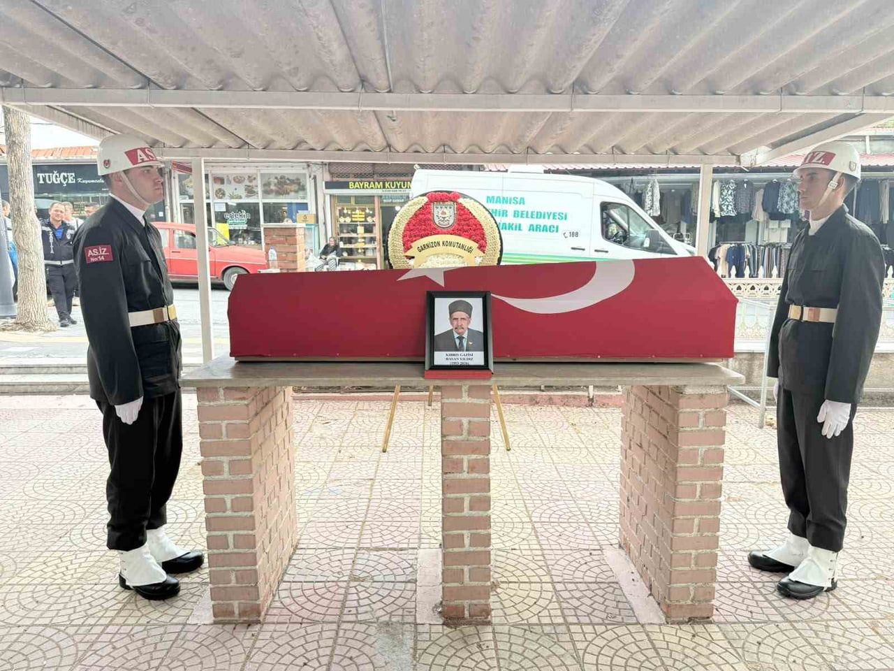 MANİSA’NIN GÖRDES İLÇESİNDE YAŞAMINI YİTİREN 73 YAŞINDAKİ KIBRIS GAZİSİ HASAN YILDIZ, DÜZENLENEN...