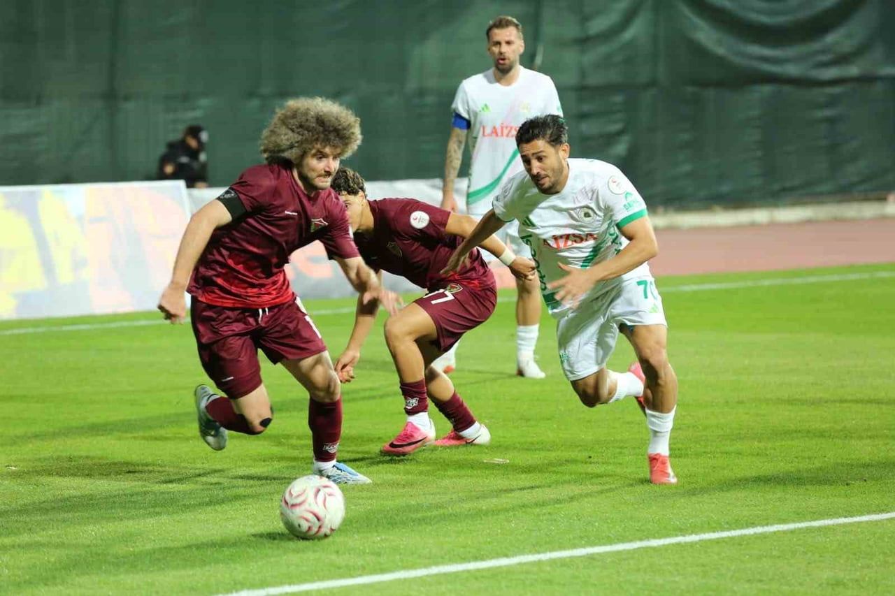 TFF 2. LİG BEYAZ GRUP 5. HAFTA MAÇINDA ISPARTA 32 SPOR, KONUK ETTİĞİ HATAYSPOR’U 1-0 MAĞLUP...