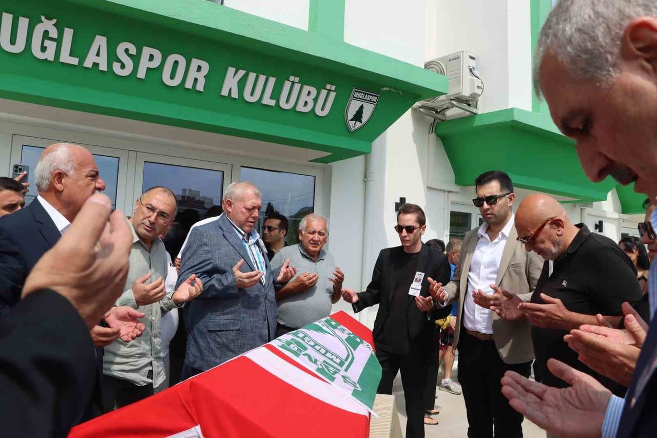 TEDAVİ GÖRDÜĞÜ HASTANEDE YAŞAMINI YİTİREN 18 VE 19’UNCU DÖNEM MUĞLA MİLLETVEKİLİ LATİF SAKICI İÇİN...