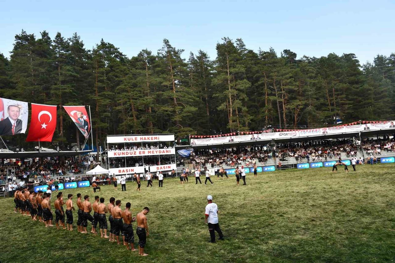 GÜREŞ MÜSABAKALARI