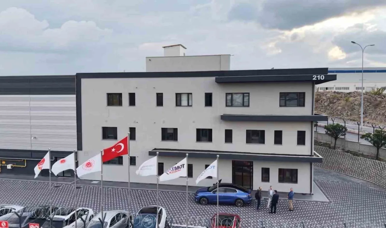 TOMTAŞ HAVACILIK