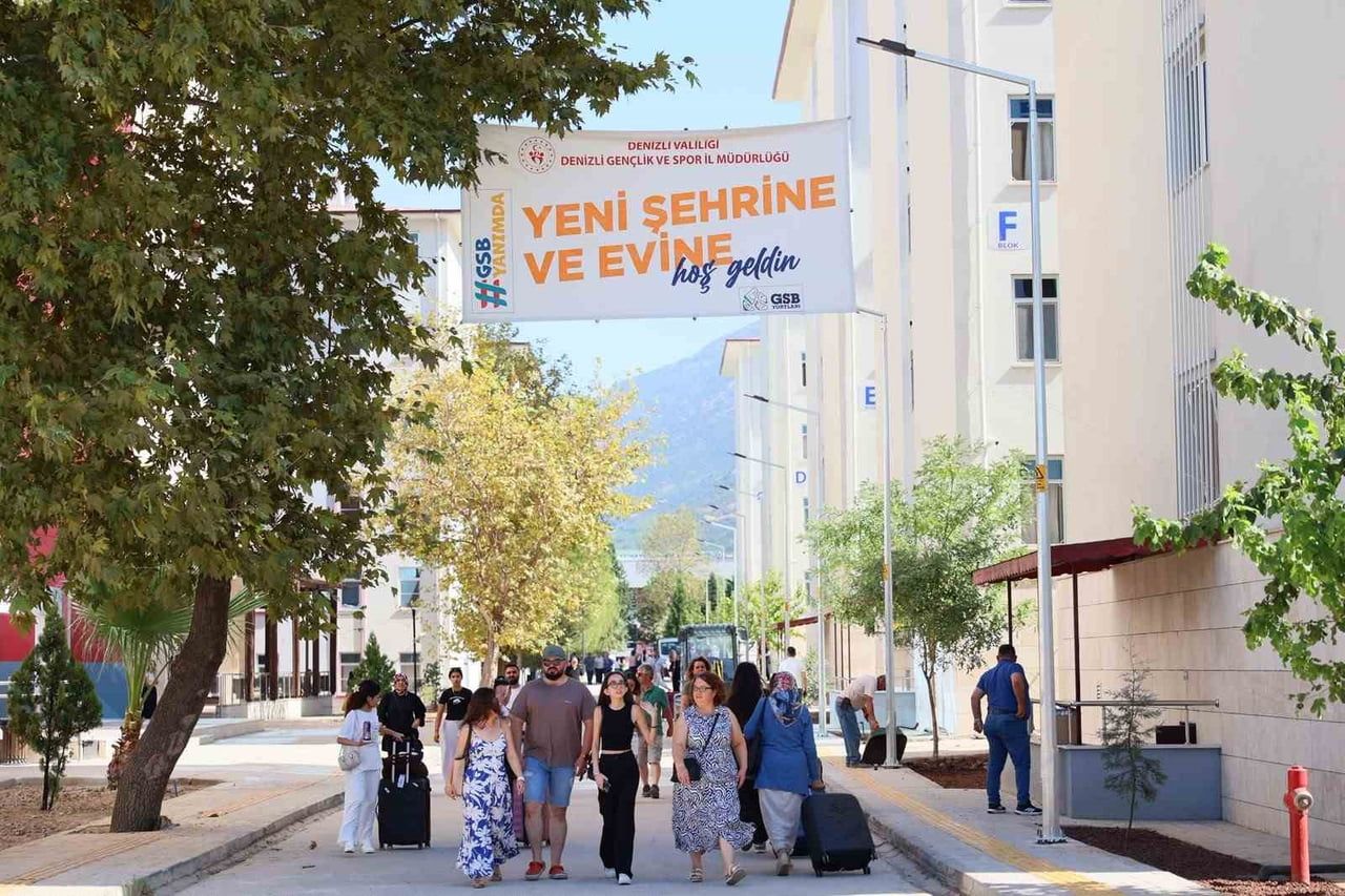 PAMUKKALE ÜNİVERSİTESİNDE OKUYACAK ÖĞRENCİLERDEN GENÇLİK VE SPOR BAKANLIĞI'NA BAĞLI YURTLARDA...