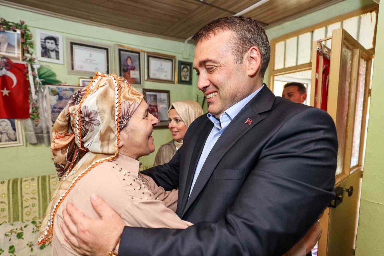 BİLECİK VALİSİ SÖZER KIBRIS GAZİLERİ İLE BİR ARAYA GELDİ