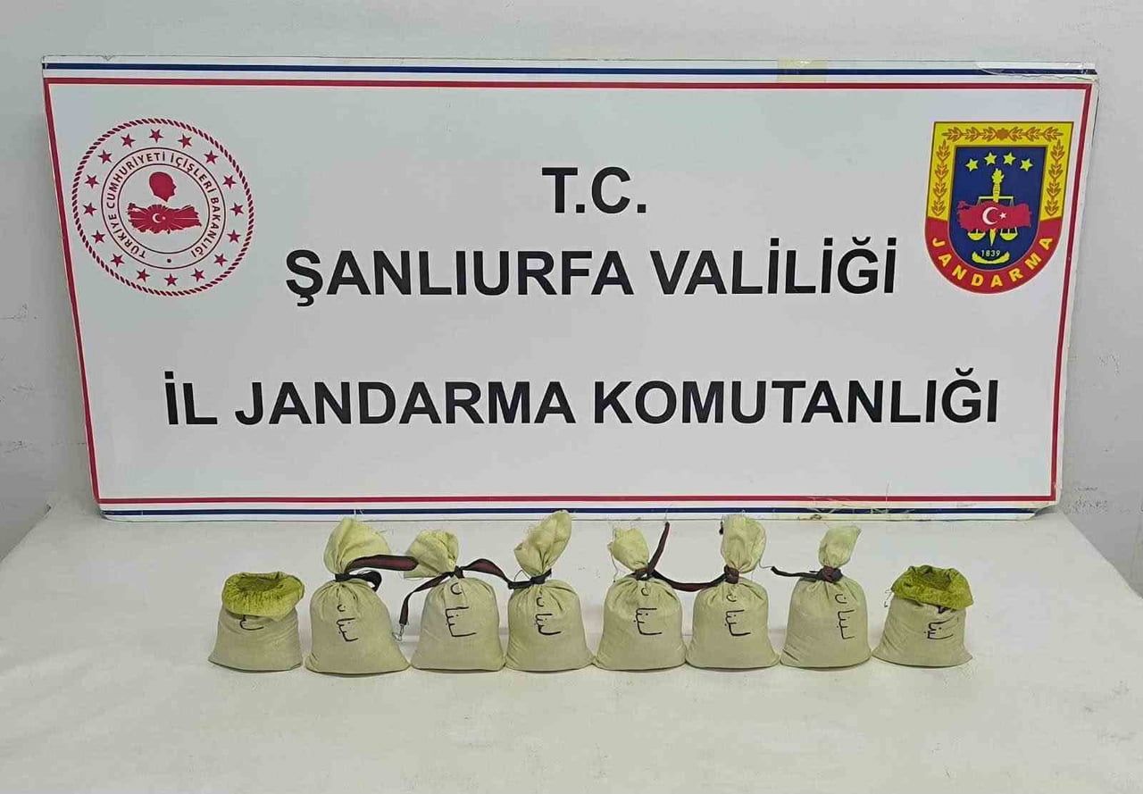 SURUÇ'TA 2 KİLOGRAM UYUŞTURUCU ELE GEÇİRİLDİ