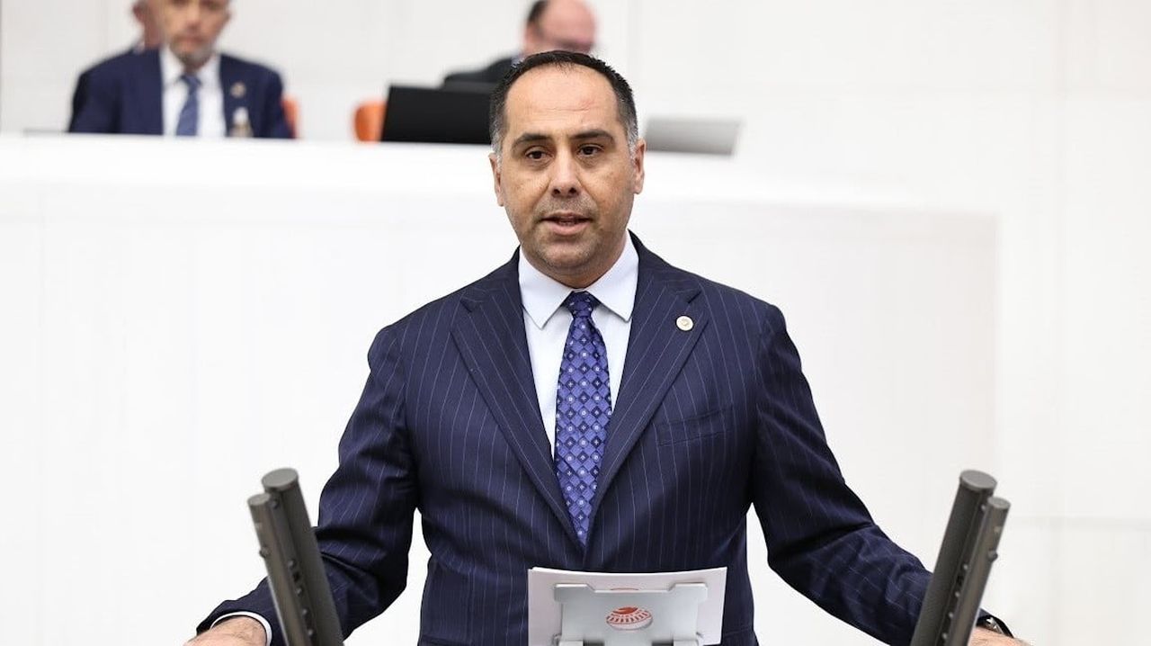 AK PARTİ MERSİN MİLLETVEKİLİ ALİ KIRATLI, 'TERÖRSÜZ TÜRKİYE' HEDEFİNİN ŞEHİTLERİN EMANETİNE SAHİP...