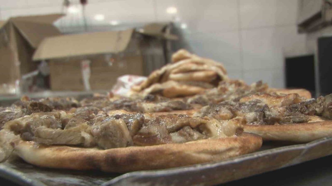 ANKARA’DA YAŞAYAN SİİRTLİ VATANDAŞLAR, MEMLEKETLERİNİN GELENEKSEL LEZZETİ BÜRYAN KEBABINI TATMAK...