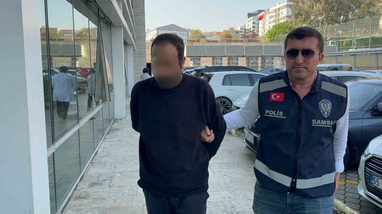 SAMSUN’UN ATAKUM İLÇESİNDE, BOŞANMA AŞAMASINDA OLDUĞU VE 2 YILDIR AYRI YAŞADIĞI EŞİNİ BALTA İLE...