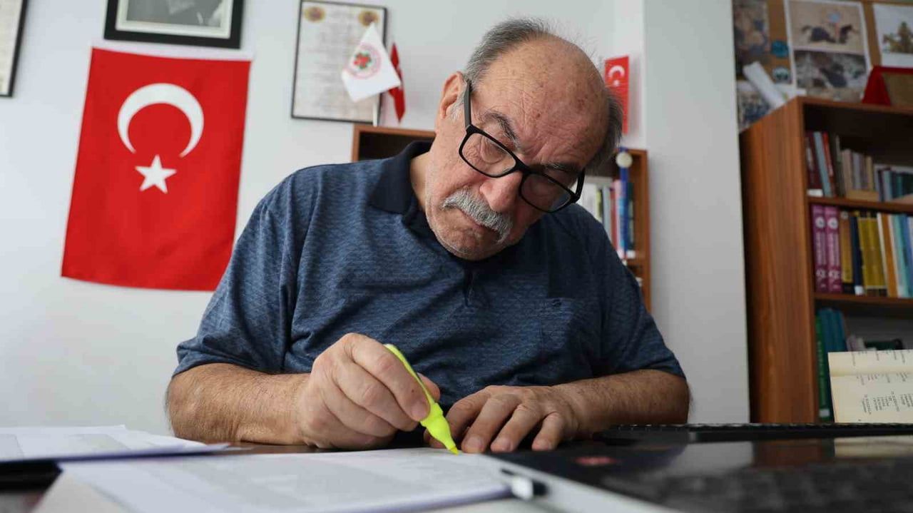 KIRŞEHİR KENT KONSEYİ İLE EMEKLİ ÖĞRETİM GÖREVLİSİ MAHMUT SEYFELİ’NİN İŞ BİRLİĞİNDE, KENTTE...