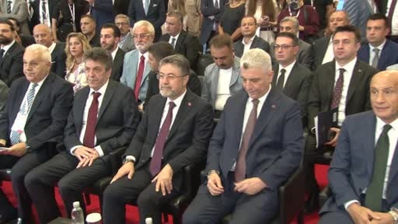 Bakan Bolat: ‘‘Bu sene tarım ve gıda için muhteşem bir yıl’’