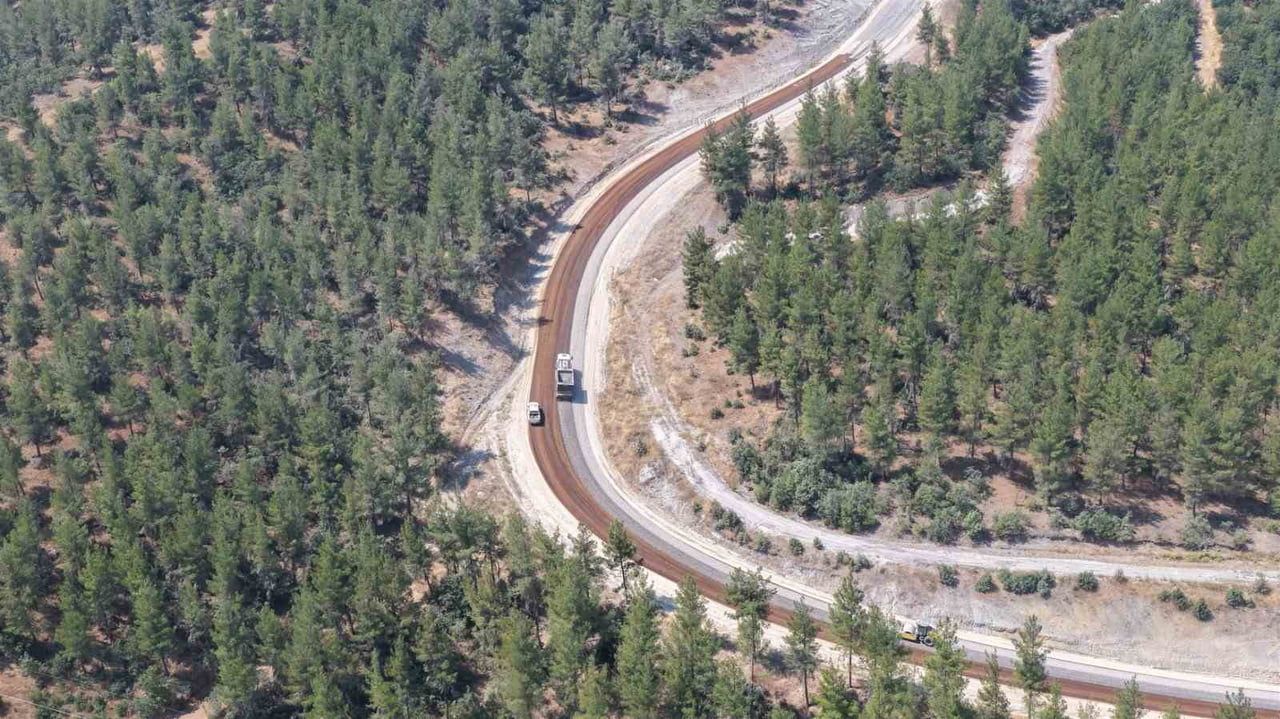 DURSUNBEY’DE BAŞKAN AKIN’IN SÖZ VERDİĞİ YOL TAMAMLANDI