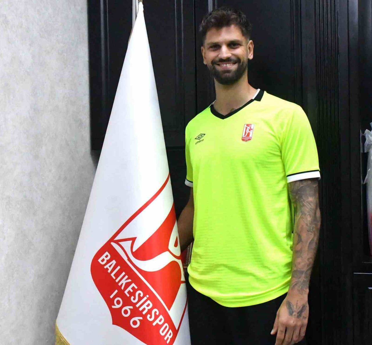 BALIKESİRSPOR KALECİ ARDA AKBULUT İLE SÖZLEŞME İMZALADI