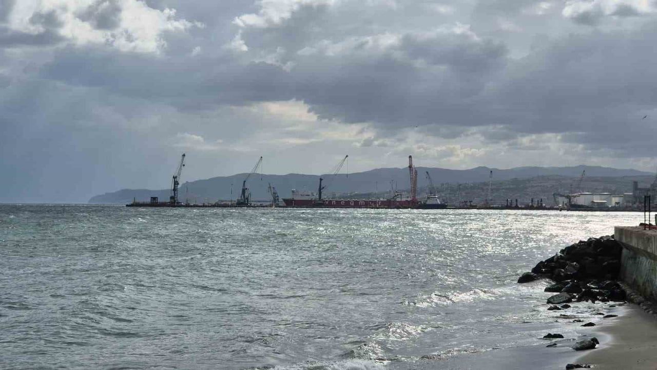 TRAKYA'DA AĞUSTOS 2026 DÖNEMİNDE EN YÜKSEK İHRACAT VE İTHALAT RAKAMLARINA TEKİRDAĞ ULAŞTI....